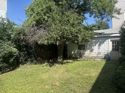 Exterior - 136 Main St, Everett, MA 02149 photo 8 of 15