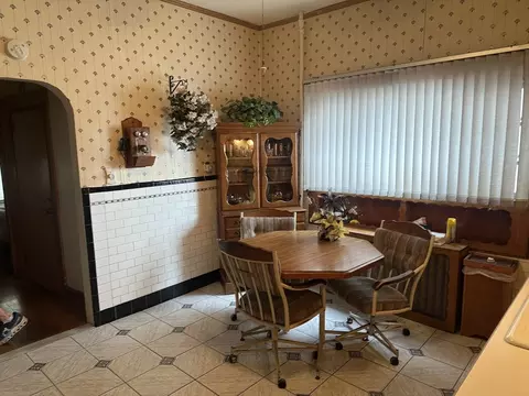 Dining - 136 Main St, Everett, MA 02149 photo 1 of 4