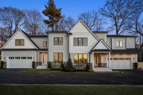 1058 Beacon St #2, Newton, MA 02459