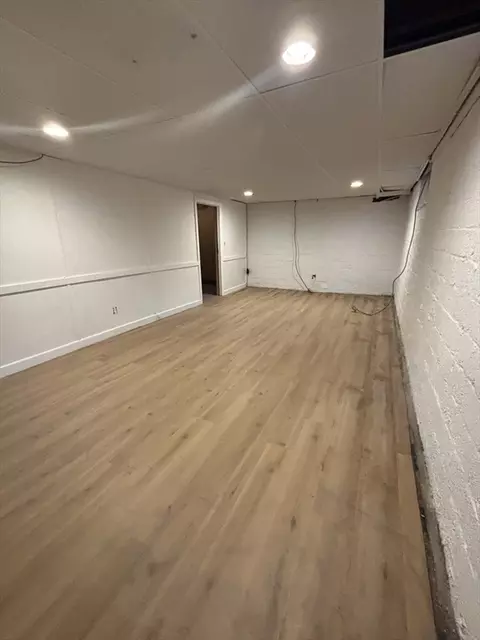 Other - 137 Appleton St, Springfield, MA 01108 photo 3 of 14