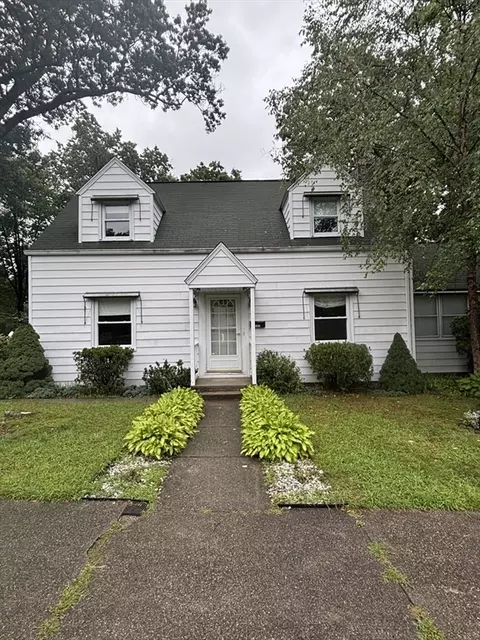 Exterior - 137 Appleton St, Springfield, MA 01108 photo 3 of 7