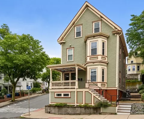 229 Summer St #1, Somerville, MA 02143