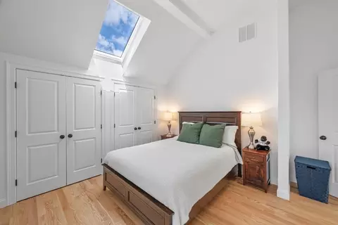 Bedroom - 4 Talbot Ln, Reading, MA 01867 photo 5 of 6