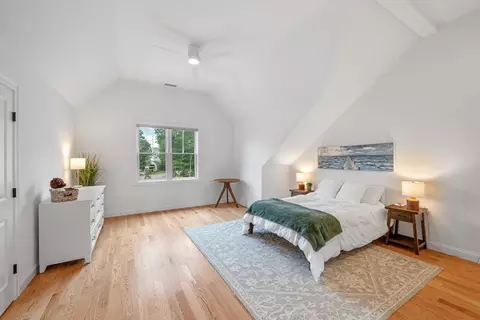 Bedroom - 4 Talbot Ln, Reading, MA 01867 photo 4 of 6