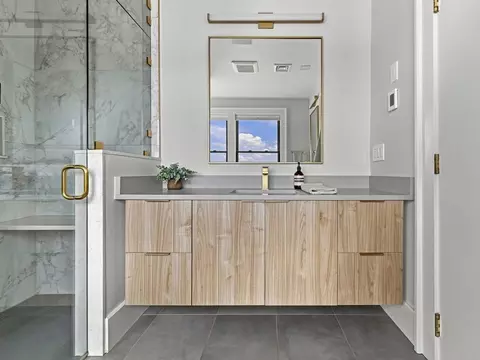 Bath - 532 E 3rd St #5, Boston, MA 02127 photo 3 of 3