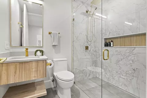 Bath - 532 E 3rd St #5, Boston, MA 02127 photo 1 of 3