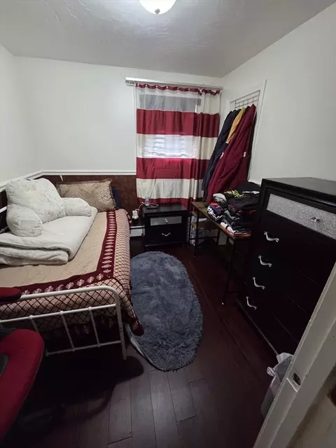 Bedroom - 37 Wall St #2C, Worcester, MA 01604 photo 4 of 4