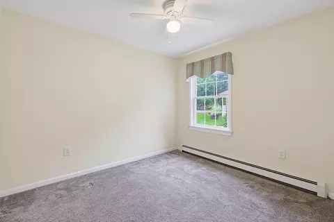 Bedroom - 29 Brookside Ave, Webster, MA 01570 photo 5 of 6