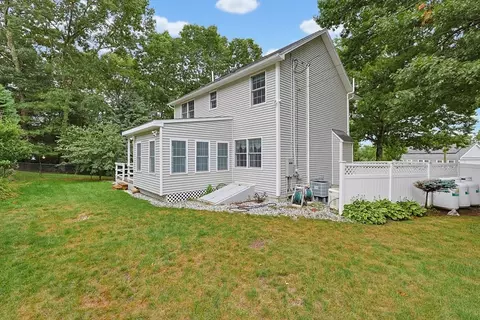 Exterior - 29 Brookside Ave, Webster, MA 01570 photo 4 of 9