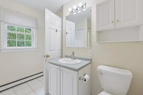 Bath - 29 Brookside Ave, Webster, MA 01570 photo 2 of 4