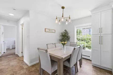Dining - 92 Eagle Dr #92, Douglas, MA 01516 photo 1 of 2