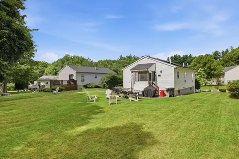 Exterior - 92 Eagle Dr #92, Douglas, MA 01516 photo 3 of 6