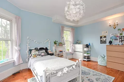 Bedroom - 24 Main St, Upton, MA 01568 photo 2 of 10