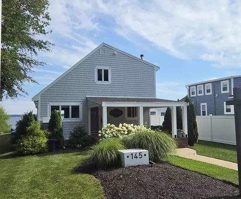 145 Staples Shore Rd, Lakeville, MA 02347