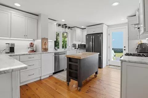 Kitchen - 1 Cuba Rd, Worcester, MA 01603 photo 3 of 4