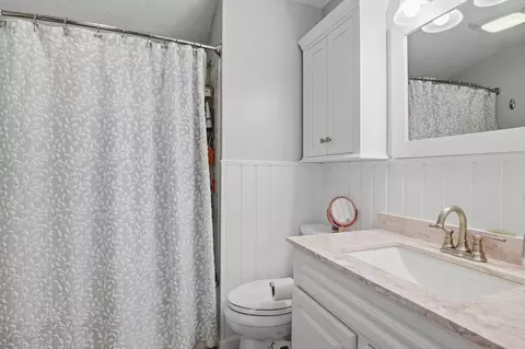 Bath - 1 Cuba Rd, Worcester, MA 01603 photo 3 of 3