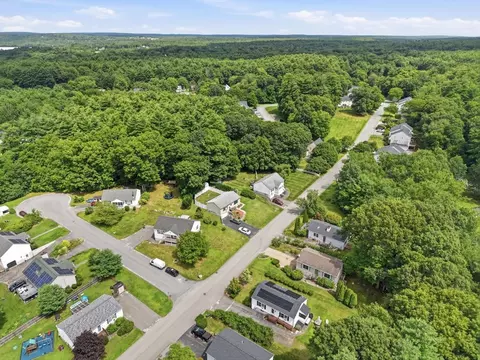 View/Area - 92 Eagle Dr #92, Douglas, MA 01516 photo 9 of 12