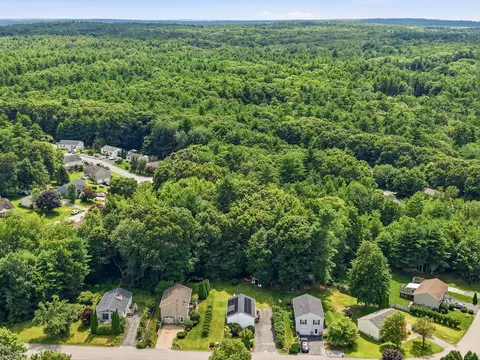 View/Area - 92 Eagle Dr #92, Douglas, MA 01516 photo 11 of 12
