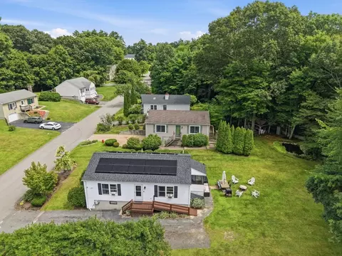View/Area - 92 Eagle Dr #92, Douglas, MA 01516 photo 4 of 12