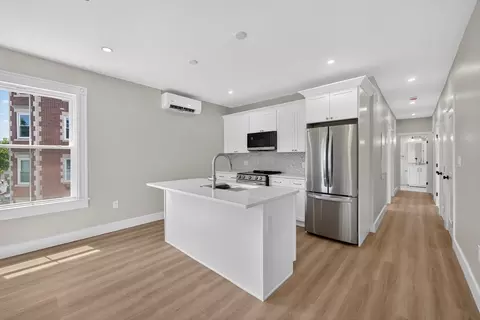 533 Washington St #3, Dorchester Center, MA 02124