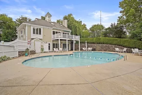 Exterior - 37 Constitution Ln #39, Danvers, MA 01923 photo 5 of 6