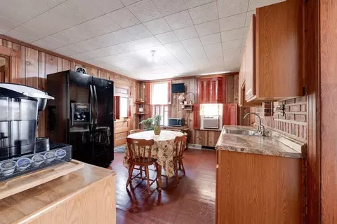 95 Grand St, Springfield, MA 01108 photo 10