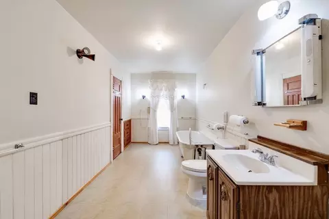 95 Grand St, Springfield, MA 01108 photo 22