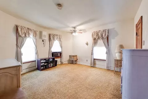95 Grand St, Springfield, MA 01108 photo 25