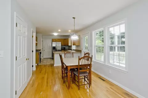 Dining - 20 Avis Cir, Northampton, MA 01062 photo 2 of 3