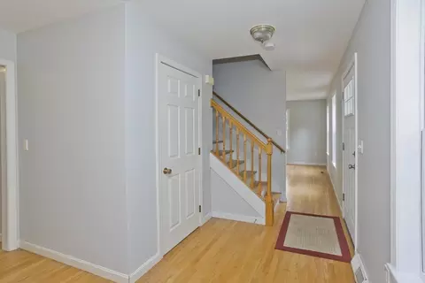 Entry Way - 20 Avis Cir, Northampton, MA 01062 photo 1 of 1