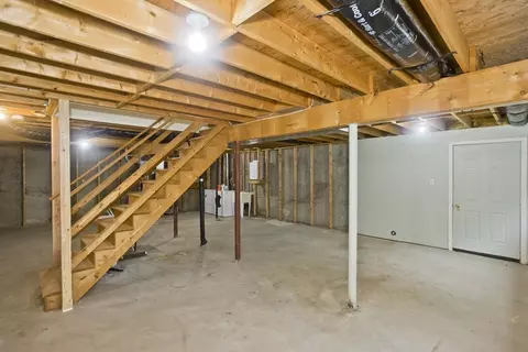 Other - 20 Avis Cir, Northampton, MA 01062 photo 8 of 9