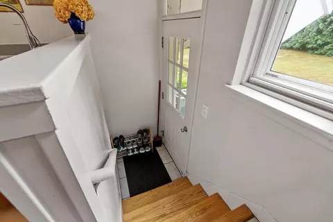 Entry Way - 5 Walnut #5A, Harvard, MA 01451 photo 5 of 6