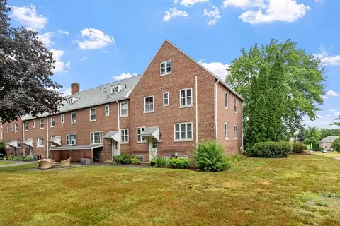 Exterior - 5 Walnut #5A, Harvard, MA 01451 photo 4 of 7