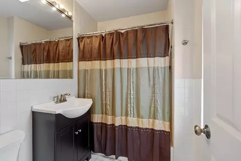 Bath - 5 Walnut #5A, Harvard, MA 01451 photo 2 of 6
