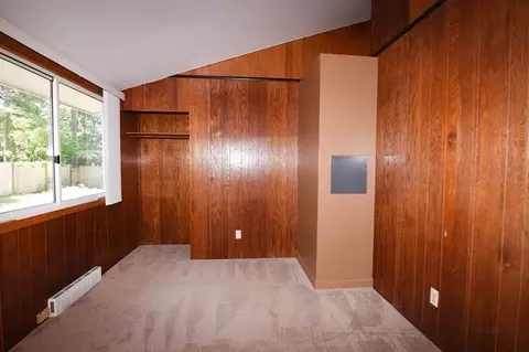 Bedroom - 12 Twelfth Ave, Wareham, MA 02571 photo 1 of 8