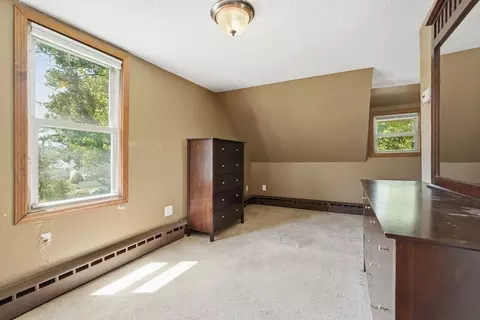 Bedroom - 33 Baltimore Ave, Chicopee, MA 01020 photo 6 of 6