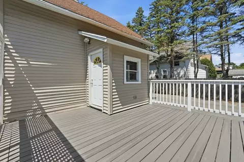 Exterior - 33 Baltimore Ave, Chicopee, MA 01020 photo 6 of 6