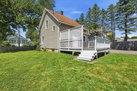 Exterior - 33 Baltimore Ave, Chicopee, MA 01020 photo 5 of 6
