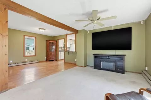 Living - 33 Baltimore Ave, Chicopee, MA 01020 photo 3 of 3
