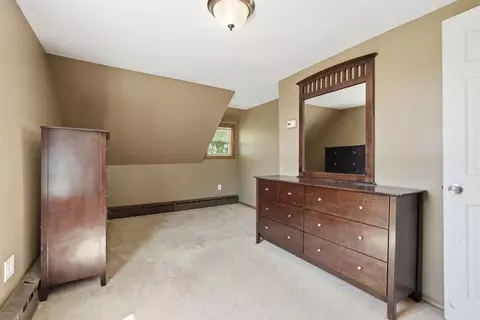 Bedroom - 33 Baltimore Ave, Chicopee, MA 01020 photo 5 of 6