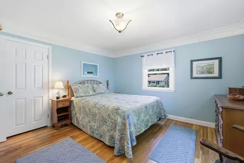 Bedroom - 37 Frederickson Ave, Worcester, MA 01606 photo 1 of 3