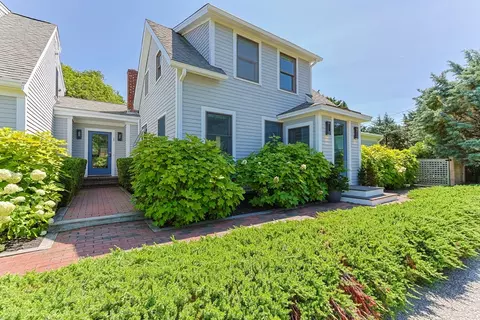73 Franklin St #1, Provincetown, MA 02657