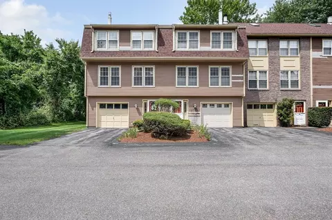 80 Heritage Dr #80, Tewksbury, MA 01876