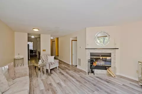 Living - 61 Abbey Memorial Dr #187, Chicopee, MA 01020 photo 1 of 4