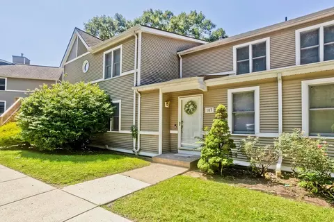 Exterior - 61 Abbey Memorial Dr #187, Chicopee, MA 01020 photo 2 of 6