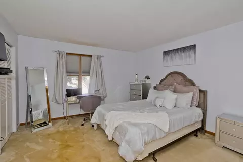 Bedroom - 61 Abbey Memorial Dr #187, Chicopee, MA 01020 photo 5 of 7