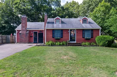 18 Durant Rd, Weymouth, MA 02190