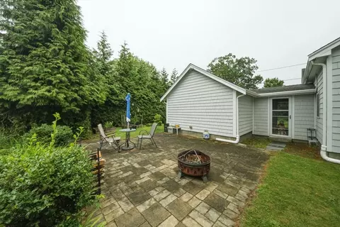 Exterior - 6 Gordon St, Wareham, MA 02571 photo 5 of 13