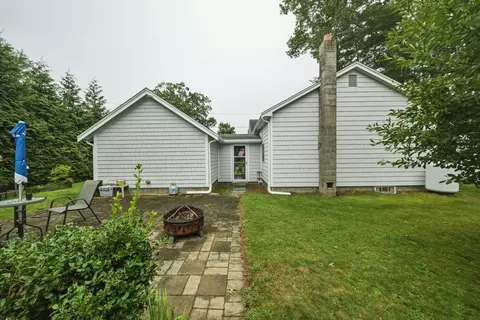 Exterior - 6 Gordon St, Wareham, MA 02571 photo 3 of 13