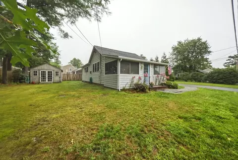 Exterior - 6 Gordon St, Wareham, MA 02571 photo 9 of 13